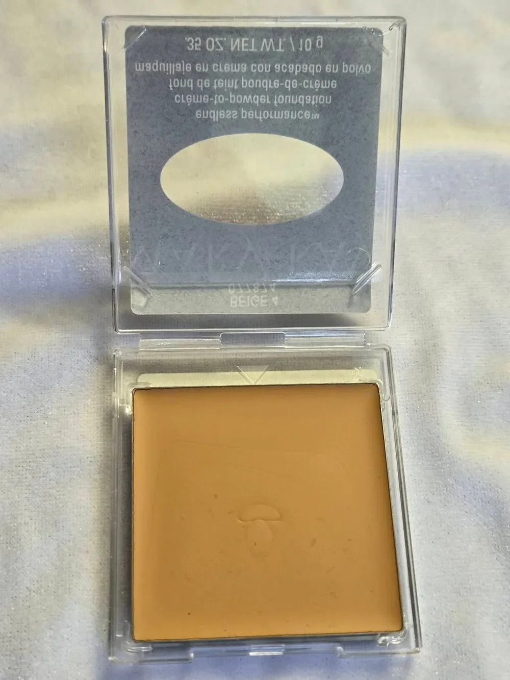 Mary Kay MK Endless Performance Creme-to-Powder Foundation Beige 4 Discontinued